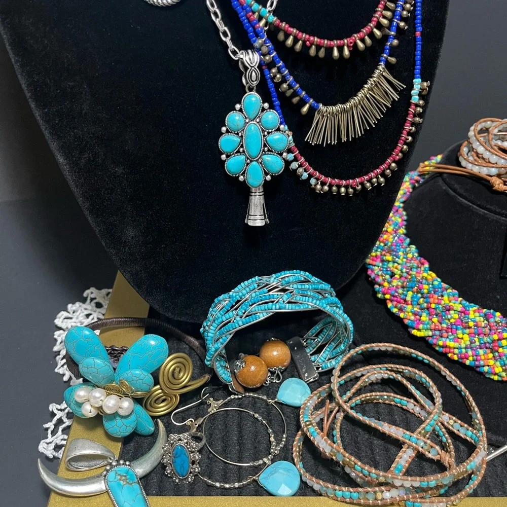 Turquoise and Silver Jewelry Lot - Picture 10 of 13